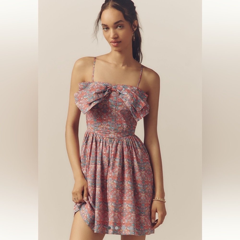 NWT Love The Label Dolcia Sleeveless Bow A-Line
Mini Dress